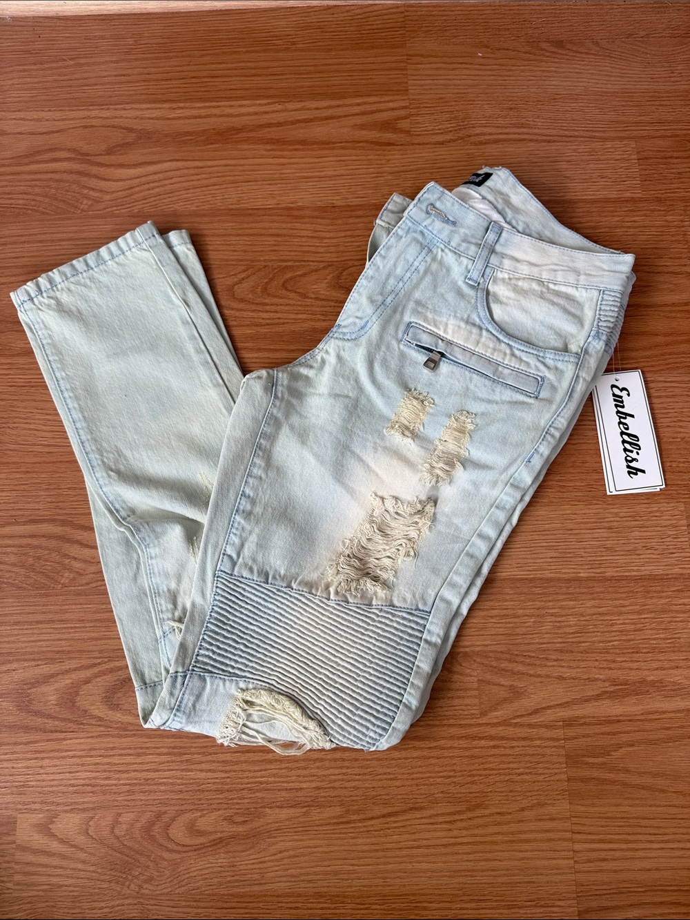 Slim Straight Men’s Jeans in Light Blue with Distressed Details